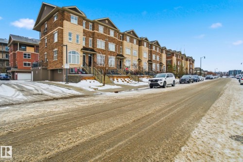 1633 Cunningham Way, Edmonton, AB - Outdoor With Facade