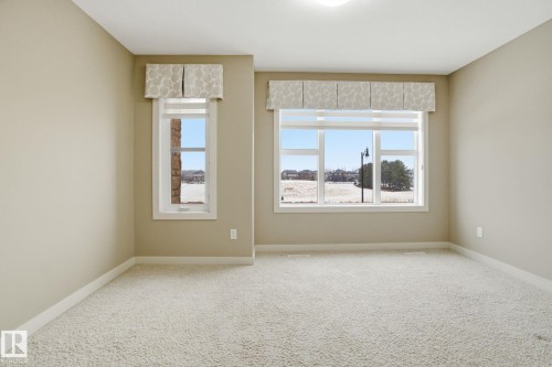 1633 Cunningham Way, Edmonton, AB - Indoor Photo Showing Other Room