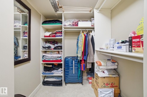 1633 Cunningham Way, Edmonton, AB - Indoor With Storage