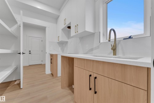 230 Linden Loop, Leduc, AB - Indoor