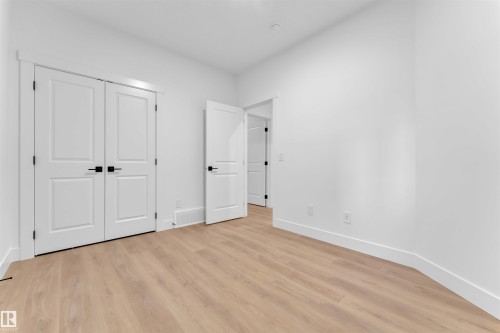 230 Linden Loop, Leduc, AB - Indoor Photo Showing Other Room
