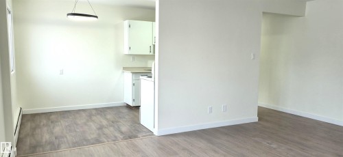 201 11907 81 Street, Edmonton, AB - Indoor Photo Showing Other Room
