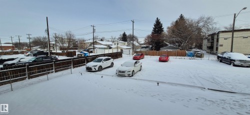 201 11907 81 Street, Edmonton, AB - Outdoor