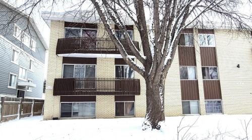 201 11907 81 Street, Edmonton, AB - Outdoor