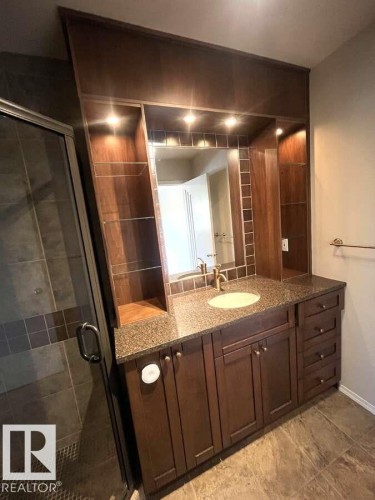 12 303 Leger Way, Edmonton, AB - Indoor Photo Showing Bathroom