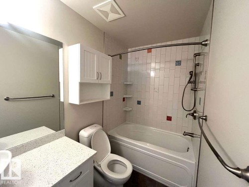 12 303 Leger Way, Edmonton, AB - Indoor Photo Showing Bathroom