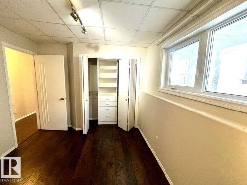 12 303 Leger Way, Edmonton, AB - Indoor Photo Showing Other Room