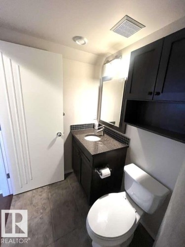 12 303 Leger Way, Edmonton, AB - Indoor Photo Showing Bathroom