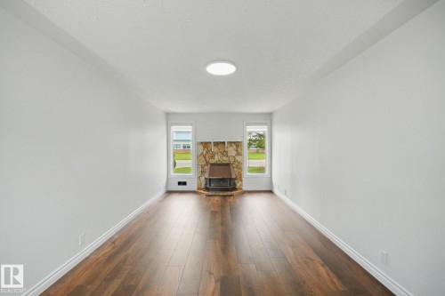 13316 136 Avenue, Edmonton, AB - Indoor