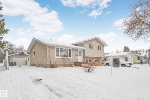 16 LAROSE Drive  St. Albert, AB T8N 1S6