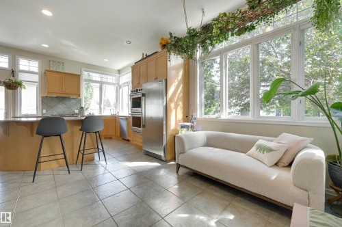 10615 134 Street, Edmonton, AB - Indoor Photo Showing Kitchen