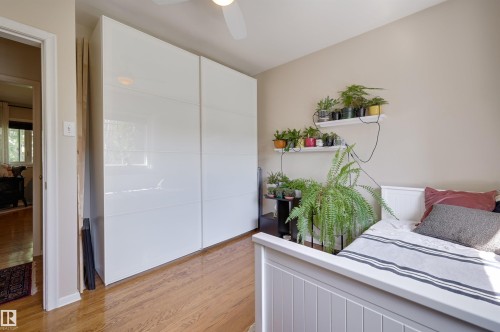 10615 134 Street, Edmonton, AB - Indoor