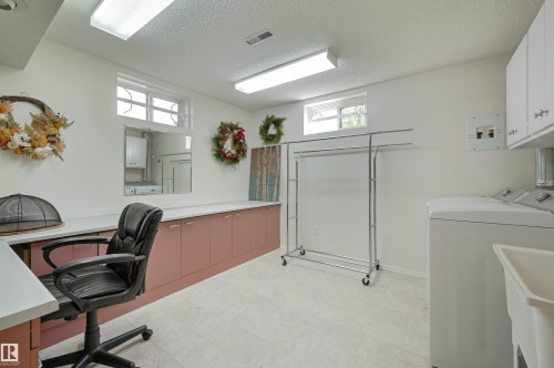 10615 134 Street, Edmonton, AB - Indoor Photo Showing Office