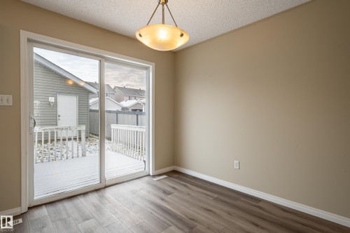 7125 21 Avenue, Edmonton, AB - Indoor Photo Showing Other Room