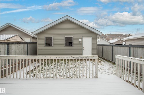 7125 21 Avenue, Edmonton, AB - Outdoor