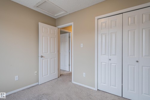 7125 21 Avenue, Edmonton, AB - Indoor