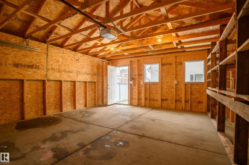 7125 21 Avenue, Edmonton, AB - Indoor Photo Showing Other Room