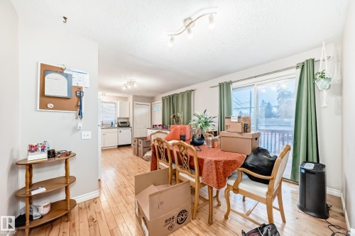 9216 68 Street, Edmonton, AB - Indoor Photo Showing Dining Room