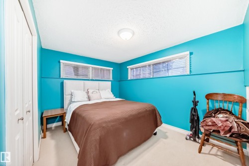 9216 68 Street, Edmonton, AB - Indoor Photo Showing Bedroom