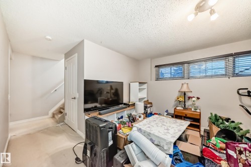 9216 68 Street, Edmonton, AB - Indoor