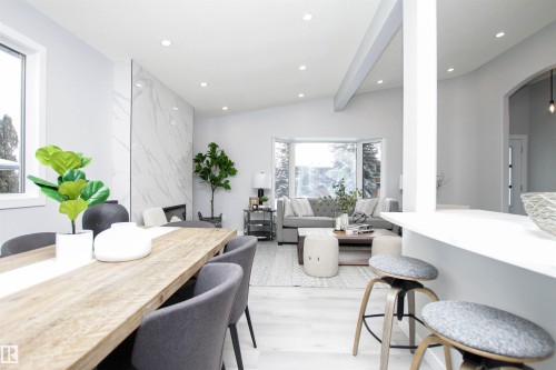 18616 66 Avenue, Edmonton, AB - Indoor