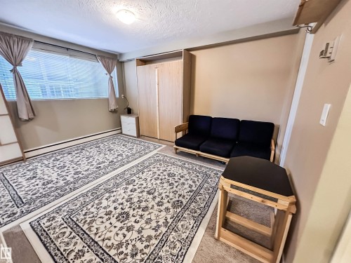 3 8406 104 Street, Edmonton, AB - Indoor Photo Showing Other Room