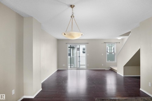 41 5604 199 Street, Edmonton, AB - Indoor Photo Showing Other Room
