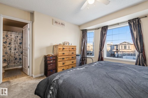 3913 159 Avenue, Edmonton, AB - Indoor Photo Showing Bedroom