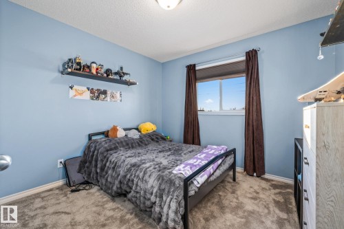 3913 159 Avenue, Edmonton, AB - Indoor Photo Showing Bedroom