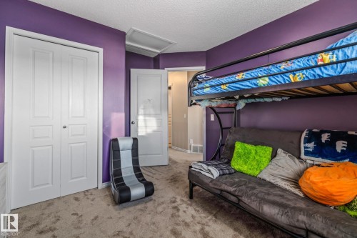 3913 159 Avenue, Edmonton, AB - Indoor Photo Showing Bedroom