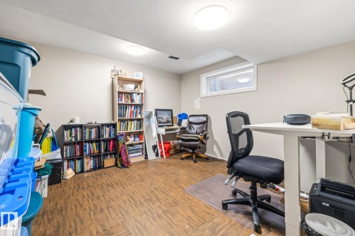 3913 159 Avenue, Edmonton, AB - Indoor Photo Showing Office
