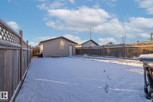 3913 159 Avenue, Edmonton, AB - Outdoor
