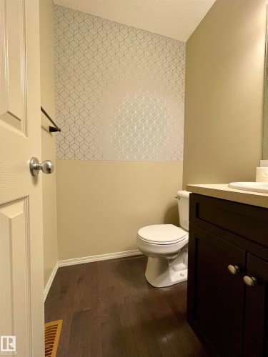 78 230 Edwards Drive Sw, Edmonton, AB - Indoor Photo Showing Bathroom