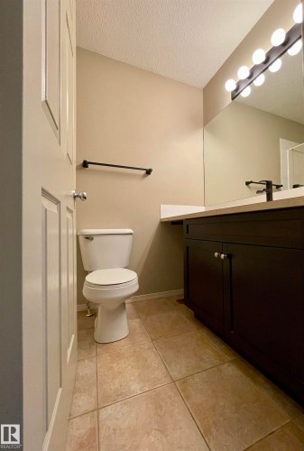 78 230 Edwards Drive Sw, Edmonton, AB - Indoor Photo Showing Bathroom