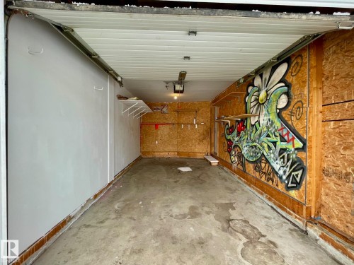 78 230 Edwards Drive Sw, Edmonton, AB - Indoor Photo Showing Garage