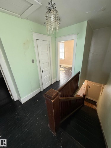 11121 127 Street, Edmonton, AB 