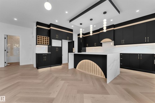 247 166 Avenue, Edmonton, AB - Indoor Photo Showing Other Room