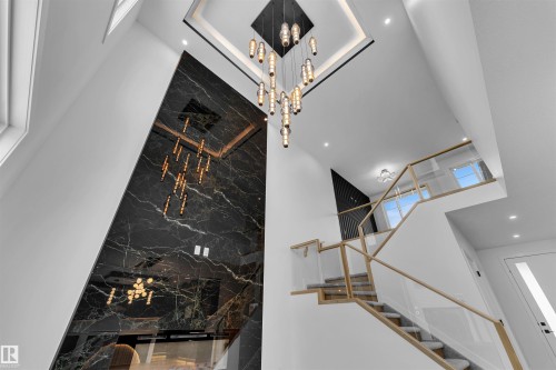 247 166 Avenue, Edmonton, AB - Indoor Photo Showing Other Room