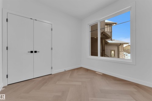 247 166 Avenue, Edmonton, AB - Indoor Photo Showing Other Room