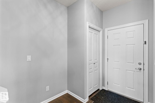 219 42 Avenue, Edmonton, AB - Indoor Photo Showing Other Room