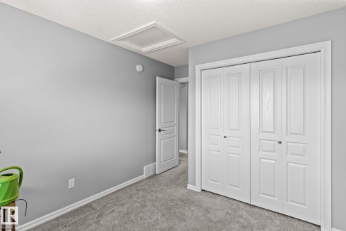 219 42 Avenue, Edmonton, AB - Indoor