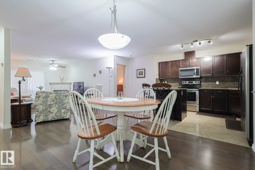 120 7909 71 Street, Edmonton, AB - Indoor Photo Showing Dining Room