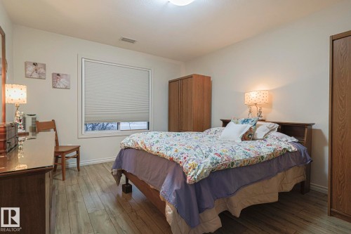 120 7909 71 Street, Edmonton, AB - Indoor Photo Showing Bedroom