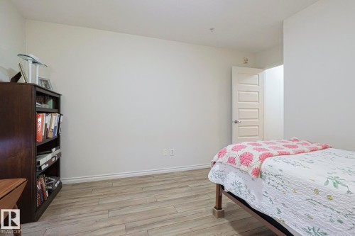120 7909 71 Street, Edmonton, AB - Indoor Photo Showing Bedroom