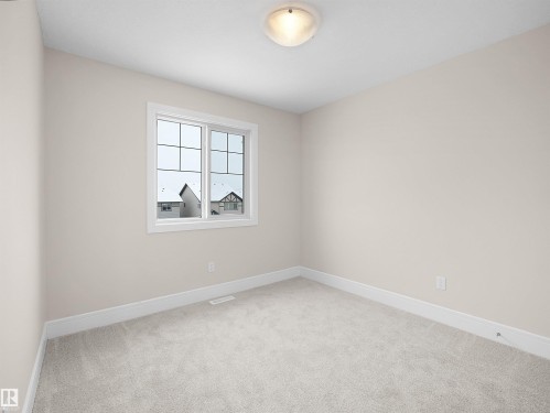 8579 Cushing Place, Edmonton, AB - Indoor Photo Showing Other Room