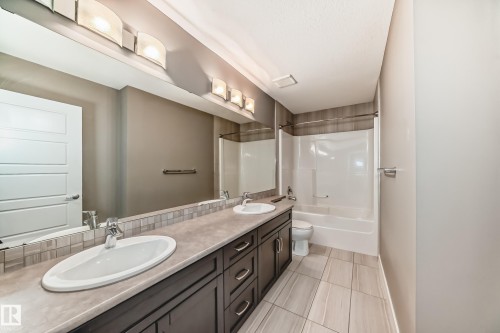 3620 167B Avenue, Edmonton, AB - Indoor Photo Showing Bathroom