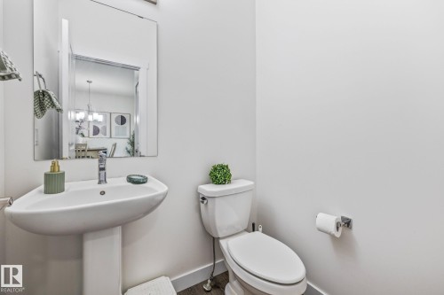 34 Eden Link, Fort Saskatchewan, AB - Indoor Photo Showing Bathroom