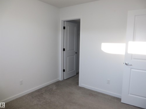 23 Sturtz Place, Leduc, AB - Indoor Photo Showing Other Room