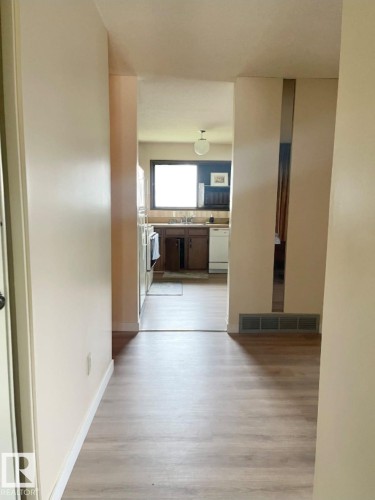 14139 30 Street, Edmonton, AB - Indoor Photo Showing Other Room