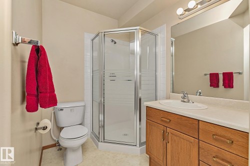 506 182 Haddow Close, Edmonton, AB - Indoor Photo Showing Bathroom